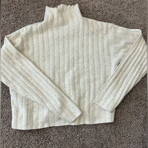 Universal Thread Gray Ribbed Sweatshirt